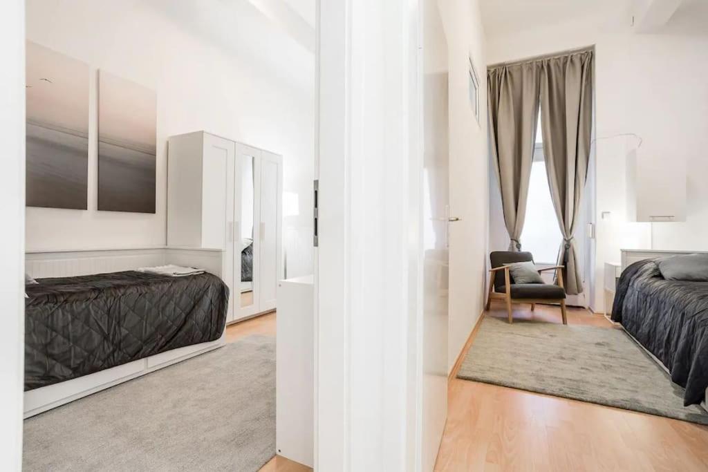 Newly Furnished For Up To 6 People Berlino